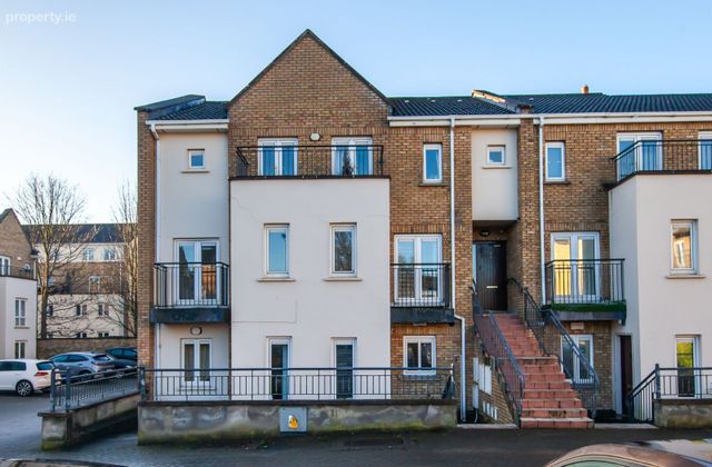 15 Tory Square, Waterville, Ballycoolin, Dublin 15 - Click to view photos