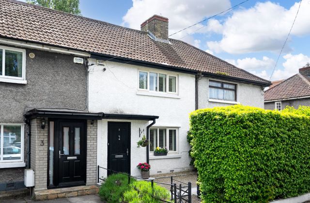 5 Larkfield Grove, Dublin 6w, Harold's Cross, Dublin 6w - Click to view photos