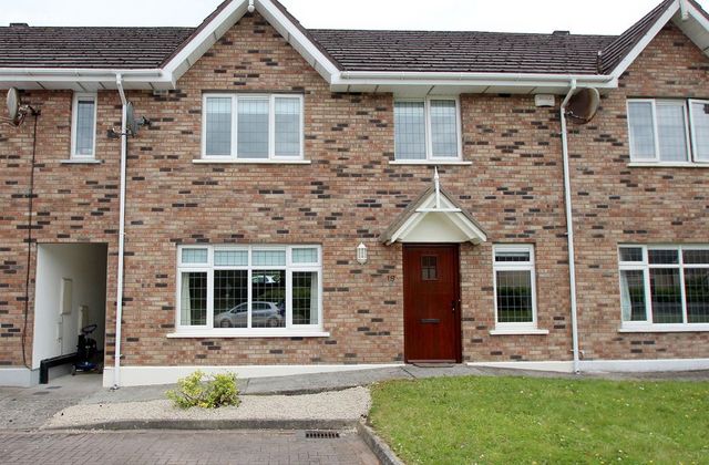 18 Ballin R&iacute;, Tullamore, Tullamore, Co. Offaly - Click to view photos