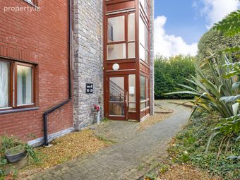 22 Saint Canice's Square, Finglas, Dublin 11, Finglas, Dublin 11 - Image 3