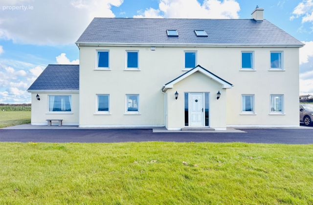 Doon East, Ballybunnion, Ballybunion, Co. Kerry - Click to view photos