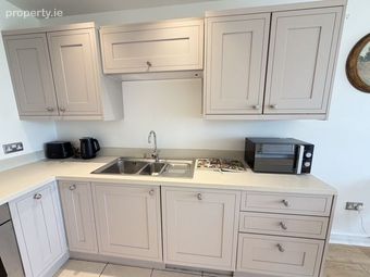 Apartment 49, The Elm, Parkview, Dublin 18, Stepaside, Dublin 18 - Image 4