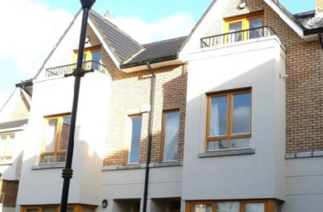 Trimbleston, Goatstown, Dublin 14 - Click to view photos