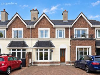 26 Ros Caoin, Roscam, Co. Galway