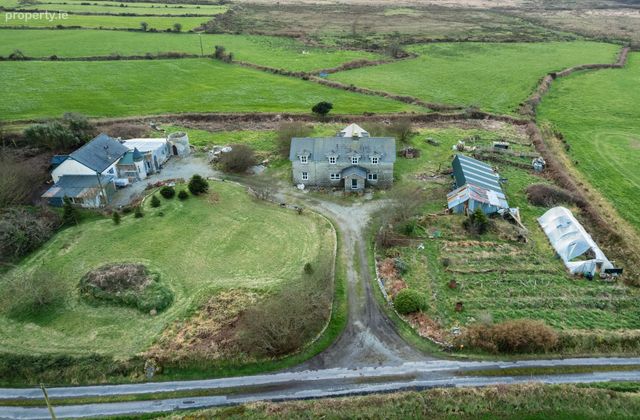Reavilleen, Rosscarbery, Rosscarbery, Co. Cork - Click to view photos