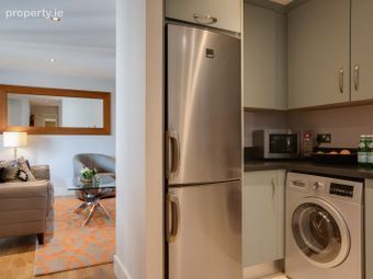 2 Bedroom Apartment, Unit 6 New Street South, Dublin 8 - Image 4