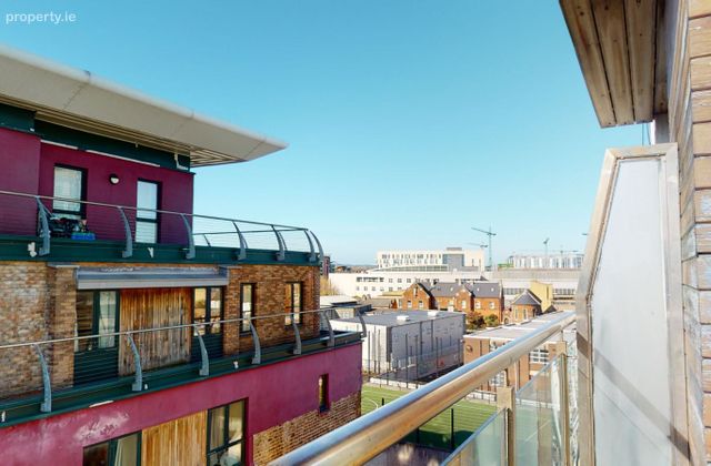 Apartment 14, Liberty View, St. James Gate, Dublin 8 - Click to view photos