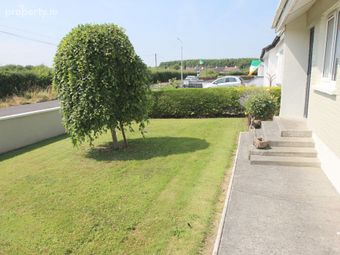 4 Saint Manchan's Estate, Derrynagun, Ballycumber, Lemanaghan, Co. Offaly - Image 3