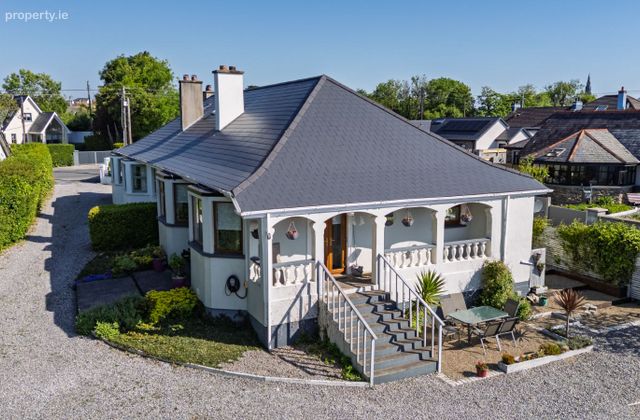 Hazeldene, Cove Road, Tramore, Co. Waterford - Click to view photos