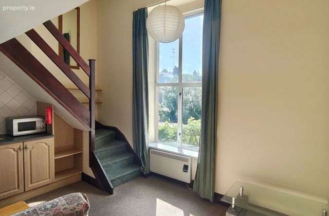 Clarinda Park East, Dun Laoghaire, Glenageary, Co. Dublin - Click to view photos
