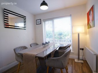 16 Christendom Square, Abbeylands, Ferrybank, Co. Waterford - Image 5