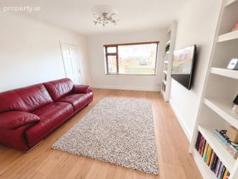 8 Seabury Grove, Malahide, Malahide, Co. Dublin - Image 3