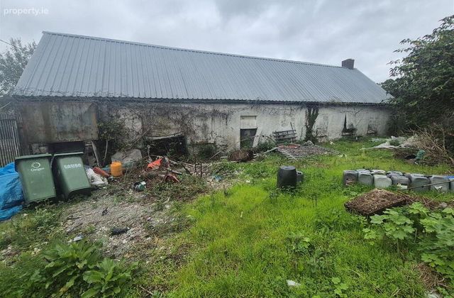 Newtownstalaban, Drogheda, Co. Louth, Drogheda, Co. Louth - Click to view photos