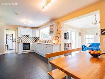 6 Bellview Heights, Mullingar, Co. Westmeath, Mullingar, Co. Westmeath - Image 2