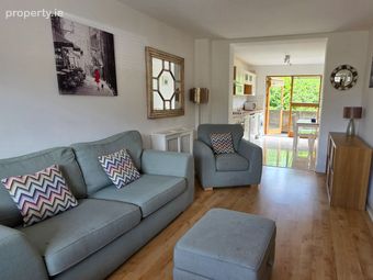 95 Hunters Hill, Hunters Wood, Ballycullen, Dublin 24 - Image 4