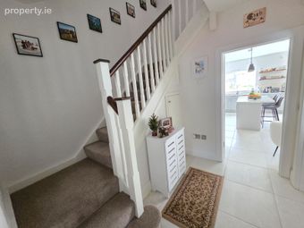 10 The Avenue, Ros M&oacute;r, Crossagalla, Co. Limerick - Image 2