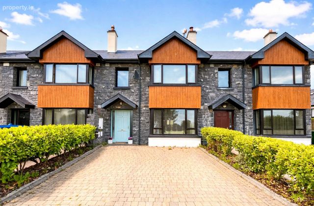 6 Sl&iacute; Na Gcapall, Ballymore, Craughwell, Co. Galway - Click to view photos