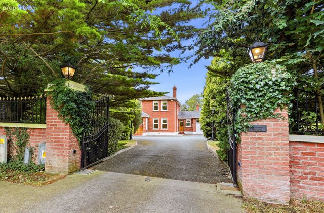 10 Homeleigh, Proterstown, Castleknock, Dublin 15 - Click to view photos