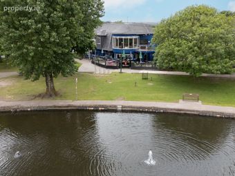 The Hawthorn Bar, Hartlands Avenue, Glasheen Road, The Lough, Co. Cork - Image 4