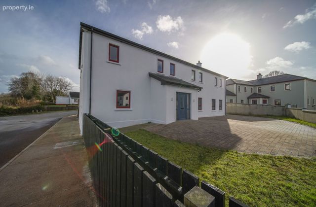2 Coppinger Heights, Carrickmagrath, Ballybofey, Co. Donegal - Click to view photos