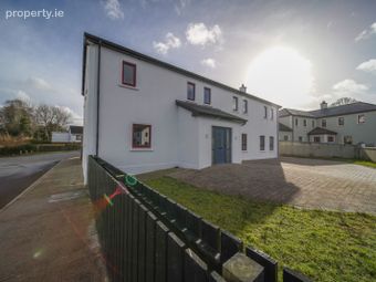 2 Coppinger Heights, Carrickmagrath, Ballybofey, Co. Donegal