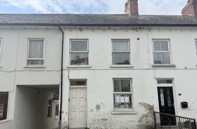 13 Legar Crescent, Analore Street, Clones, Co. Monaghan - Click to view photos