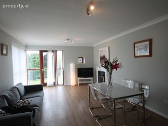 74 Temple Lawns, Santry, Dublin 9 - Image 3