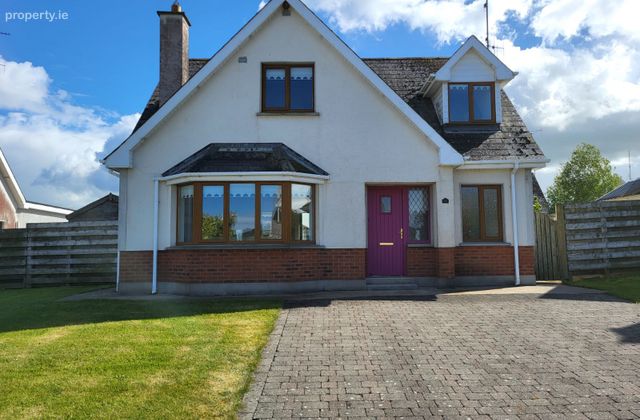 18 The Meadows, Ballymoney, Co. Wexford - Click to view photos