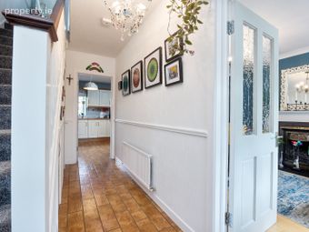 70 Willow Wood Grove, Hartstown, Dublin 15 - Image 2