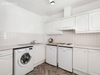 Apartment 83, Windmill Lane Apartments, Dublin 2 - Image 4