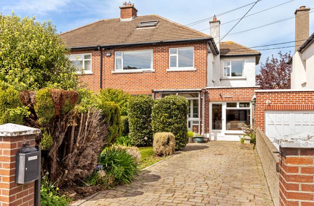 86 Windsor Drive, Monkstown, Monkstown, Co. Dublin - Click to view photos