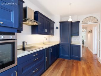 8 Verona, Queens Park, Monkstown, Co Dublin, Monkstown, Co. Dublin - Image 4