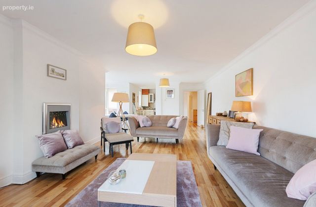 59 Ballintyre Grove, Dublin 16, Ballinteer, Dublin 16 - Click to view photos