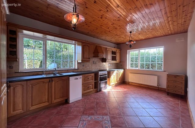 Ballintemple, Dundrum, Co Tipperary, Dundrum, Co. Tipperary - Click to view photos