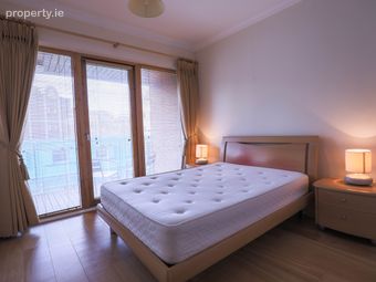 Hyde Court, Townsend Street, Dublin 2 - Image 3