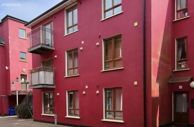 16 The County Apartments, Bridge Street, Carrick-on-shannon, Co. Leitrim, Carrick-on-Shannon, Co. Leitrim - Click to view photos