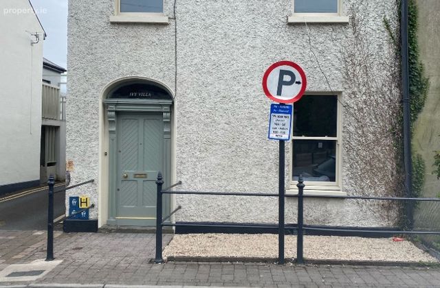Apartment 1, Ivy Villa, Bishop's Gate Street, Mull, Mullingar, Co. Westmeath - Click to view photos