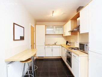 Apartment 10, Brent House, Redcourt Oaks, Dollymount, Dublin 3 - Image 5