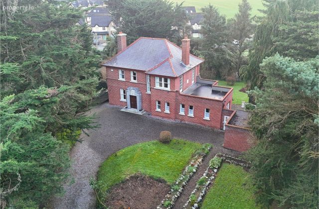 Hillview, Dublin Road, Drogheda, Co. Meath - Click to view photos