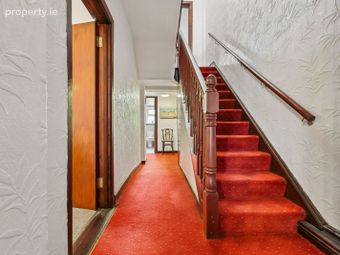 32 Malahide Road, Clontarf, Dublin 3 - Image 3