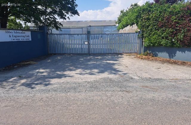 Ballinveala, Limerick, Co. Limerick, Patrickswell, Co. Limerick - Click to view photos