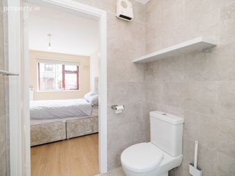 27 Deans Court, Kilkenny, Kilkenny, Co. Kilkenny - Image 5