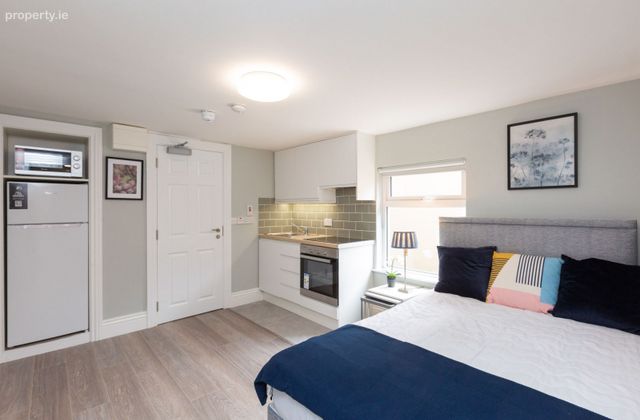 North Circular Road, Dublin 7 - Click to view photos