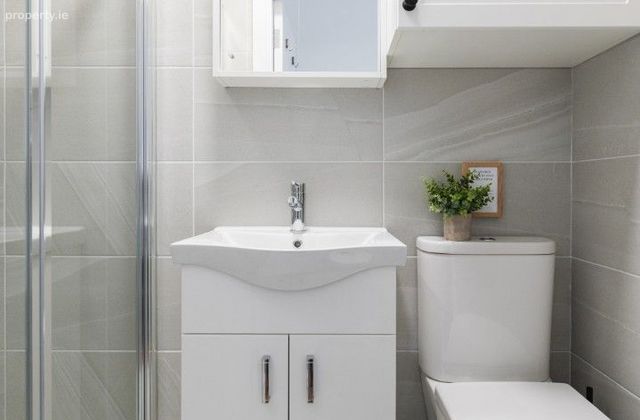 Studio, D06 Kn36, Rathmines, Dublin 6 - Click to view photos