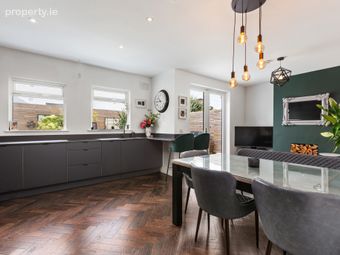 72 Allen Park Road, Stillorgan, Co. Dublin, Stillorgan, Co. Dublin - Image 5
