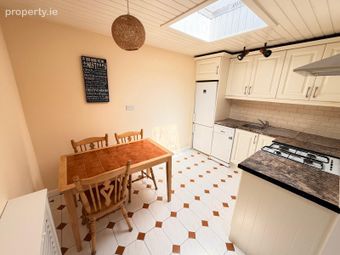 21 Geraldine Place, Albert Road, Cork City Centre, Co. Cork - Image 4