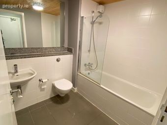 Apt 37, Horan Hall, Belgard Square, D24 Nh77, Tallaght, Dublin 24 - Image 4