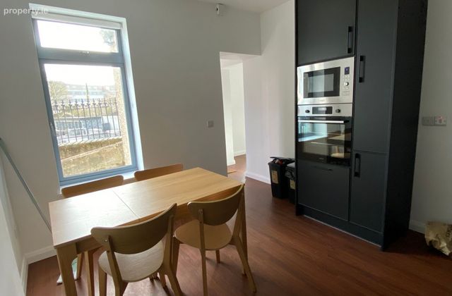 1a San Antonio Park, Salthill, Galway, Galway City Centre, Co. Galway - Click to view photos