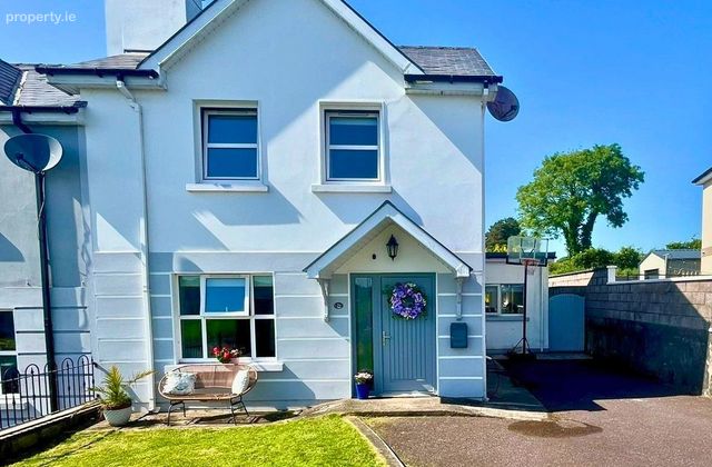 29 Ros Alainn, Millstreet Road, Macroom, Co. Cork - Click to view photos