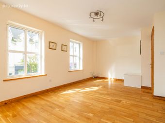 Apartment 8,Ardaravan Square,Buncrana,Lifford,Co. Donegal, Buncrana, Co. Donegal